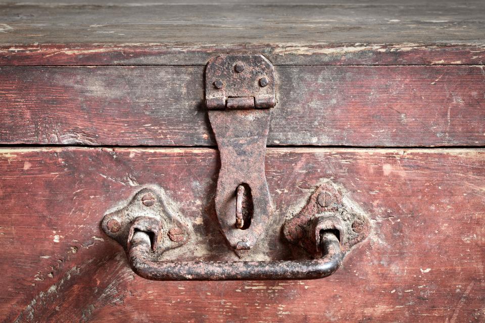 Aztec Silver Door Knob 